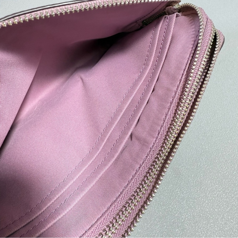 Coach Lavendar Pink Leather Zip Close Wristlet - Picture 6 of 14